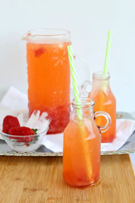 strawberry lemonade (sugar free) | berrysweetlife.com