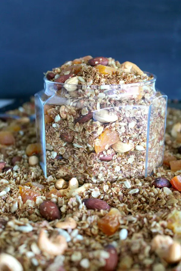 Honey Bran Granola with Almonds & Apricots. Healthy granola recipe, refined sugar free! Easy to make and very delicious. A great way to start your day! | berrysweetlife.com