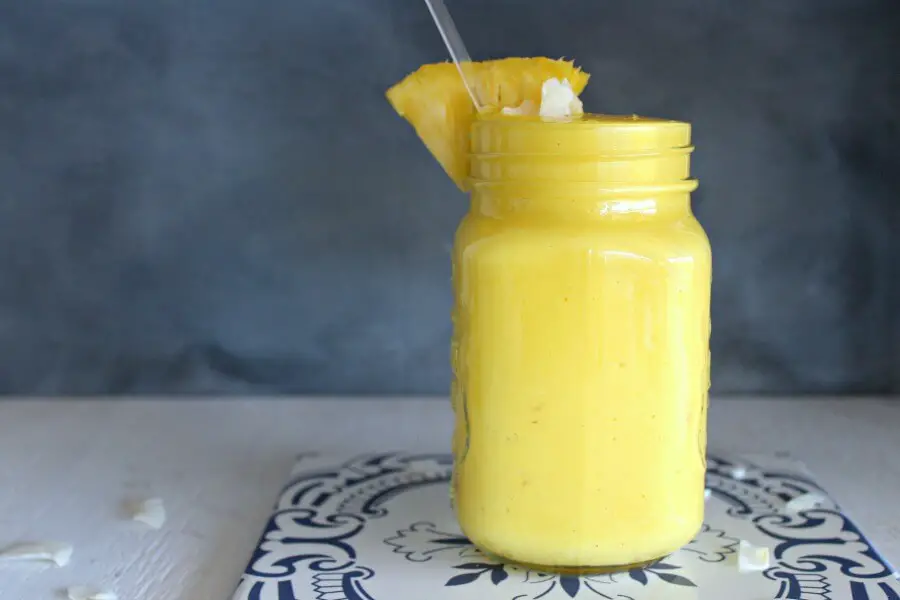 Refreshing Coconut Pineapple Mango Smoothie. Dairy free & sugar free. Very quick & easy to prepare. This is a very healthy refreshing drink great for the whole family! | berrysweetlife.com