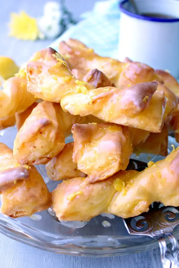 Double Glazed Spanish Puff Pastry Twists. An Easter treat recipe that is easy & fun to make, everyone will love these for Easter Sunday! | berrysweetlife.com