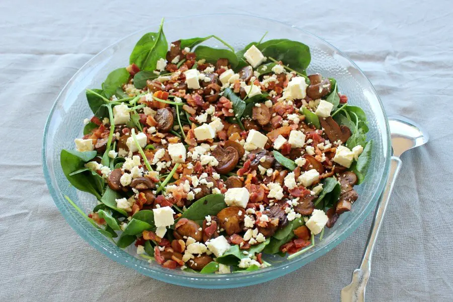 Balsamic Mushroom Bacon Spinach Salad