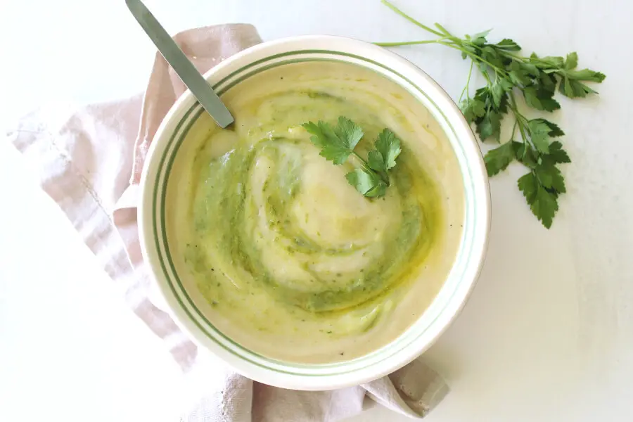 Simple Cauliflower Potato Celery Soup