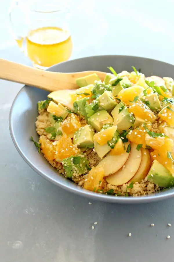 Glorious, easy and healthy Zingy Avocado Citrus Couscous Salad goes amazingly with chicken, fish or tofu. It has a homemade citrus dressing, so fresh! | berrysweetlife.com