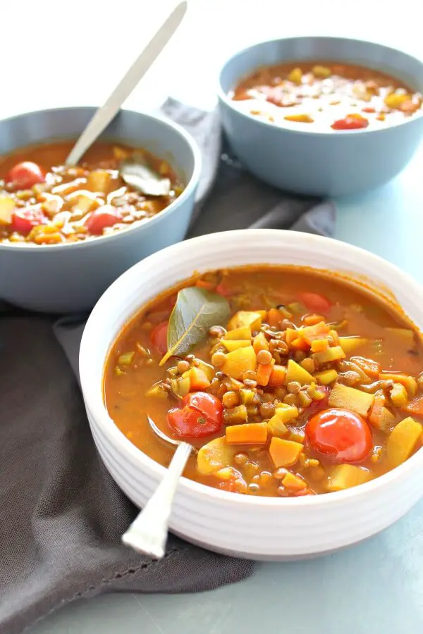Amazing Indian Vegetable Lentil Soup. A fragrant, simple, extremely HEALTHY soup made with curry powder and spices, lentils and lots of fresh veggies | berrysweetlife.com