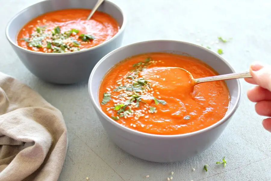 Nutritious Red Pepper Carrot Soup. Quick and easy, bursting with flavour, colour, vitamins and minerals, you can't go wrong with this delicious soup! | berrysweetlife.com