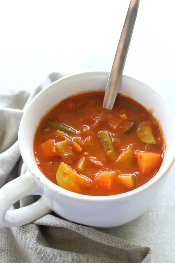 Quick, hearty, healthy, chunky and vegan Wonderful Homemade Vegetable Soup, made with any combination of fresh or frozen veggies and homemade tomato salsa! | berrysweetlife.com