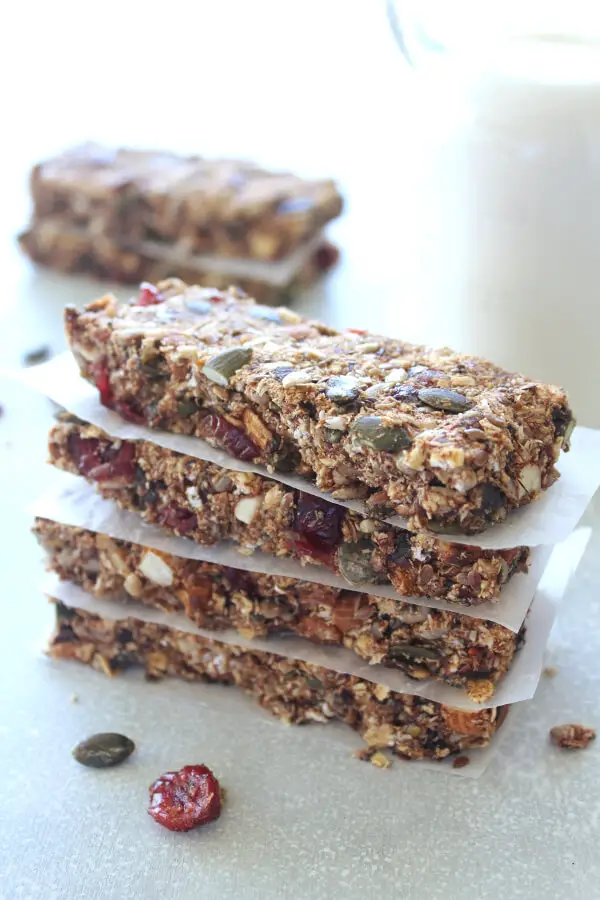 Easy to make, low carb, vegan, sugar free Super Seedy Almond Cranberry Granola Bars that taste wonderful, are crunchy and full of texture, packed with seeds, almonds and cranberries | berrysweetlife.com