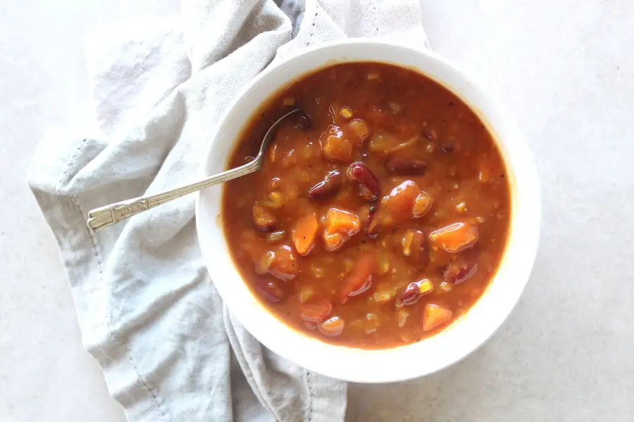 Awesome Chunky Tomato Bean Soup