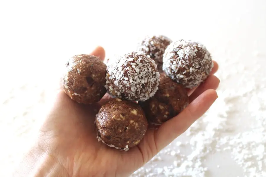 Cacao Coconut Date Bliss Balls