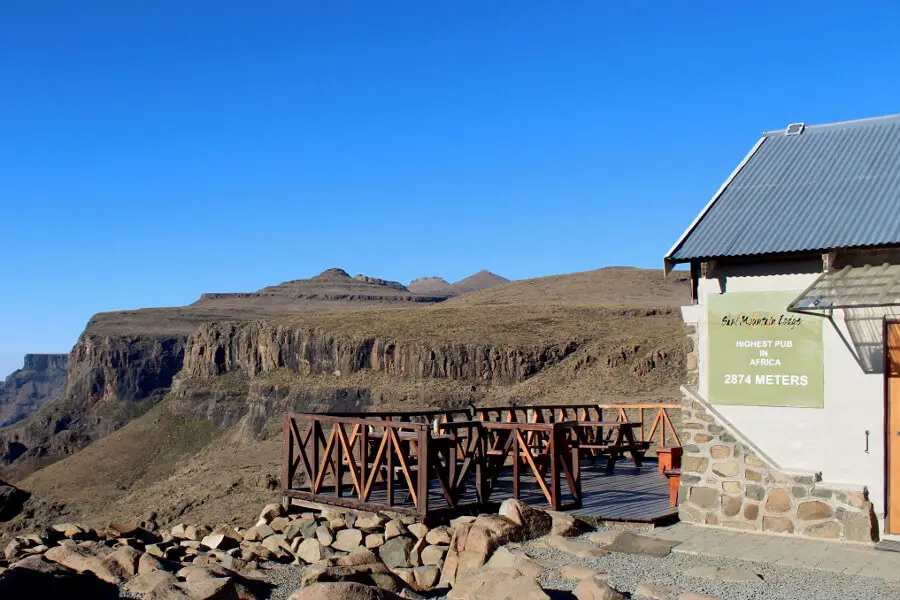 It is SPECTACULARLY beautiful! But, before you decide to drive up or down, there are a few Pros And Cons Of Driving Sani Pass consider! | berrysweetlife.com