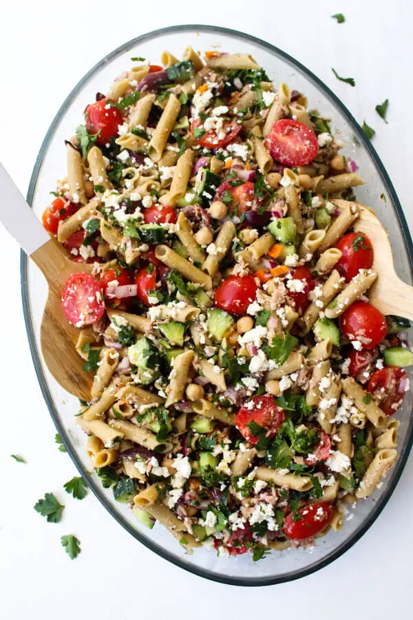 Mediterranean Tuna Chickpea Pasta Salad | berrysweetlife.com