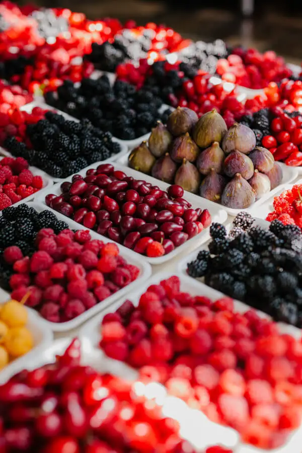 Incredible Health Benefits of Eating Well | berrysweetlife.com